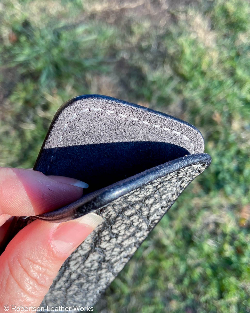 Medium Gray Safari Cape Buffalo Leather Knife Slip, Gray Stitching