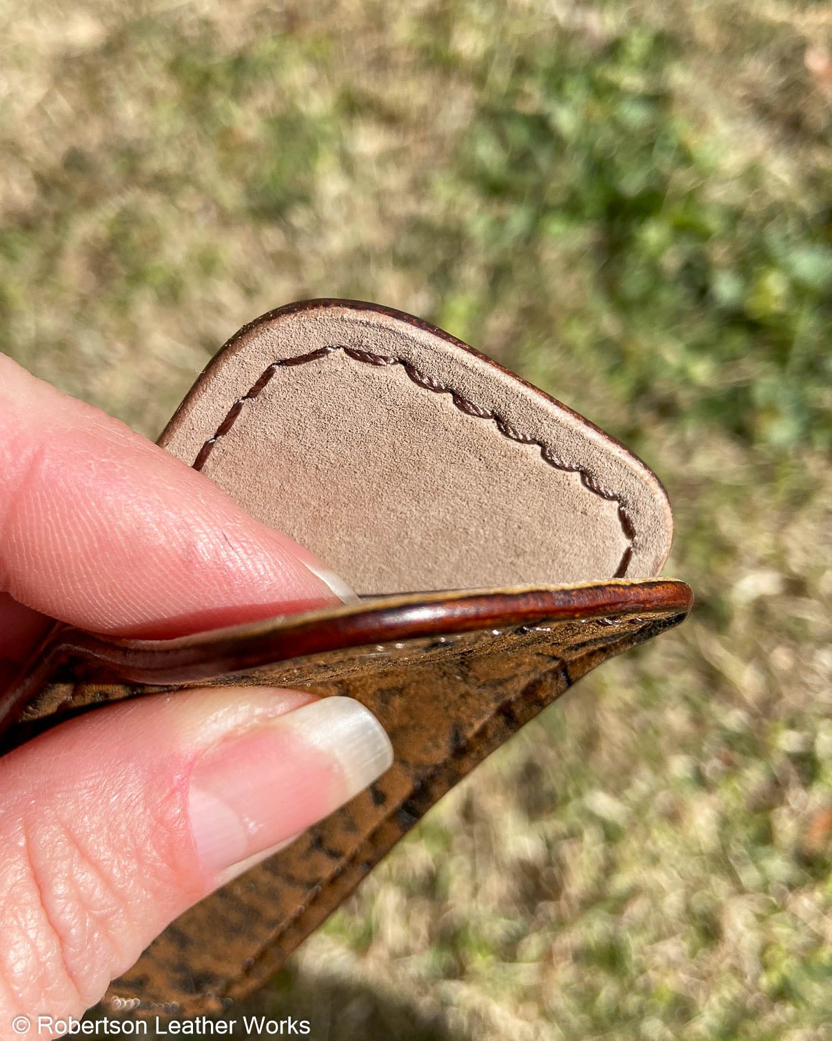 Micro Tan Safari Giraffe Leather Knife Slip, Brown Stitching