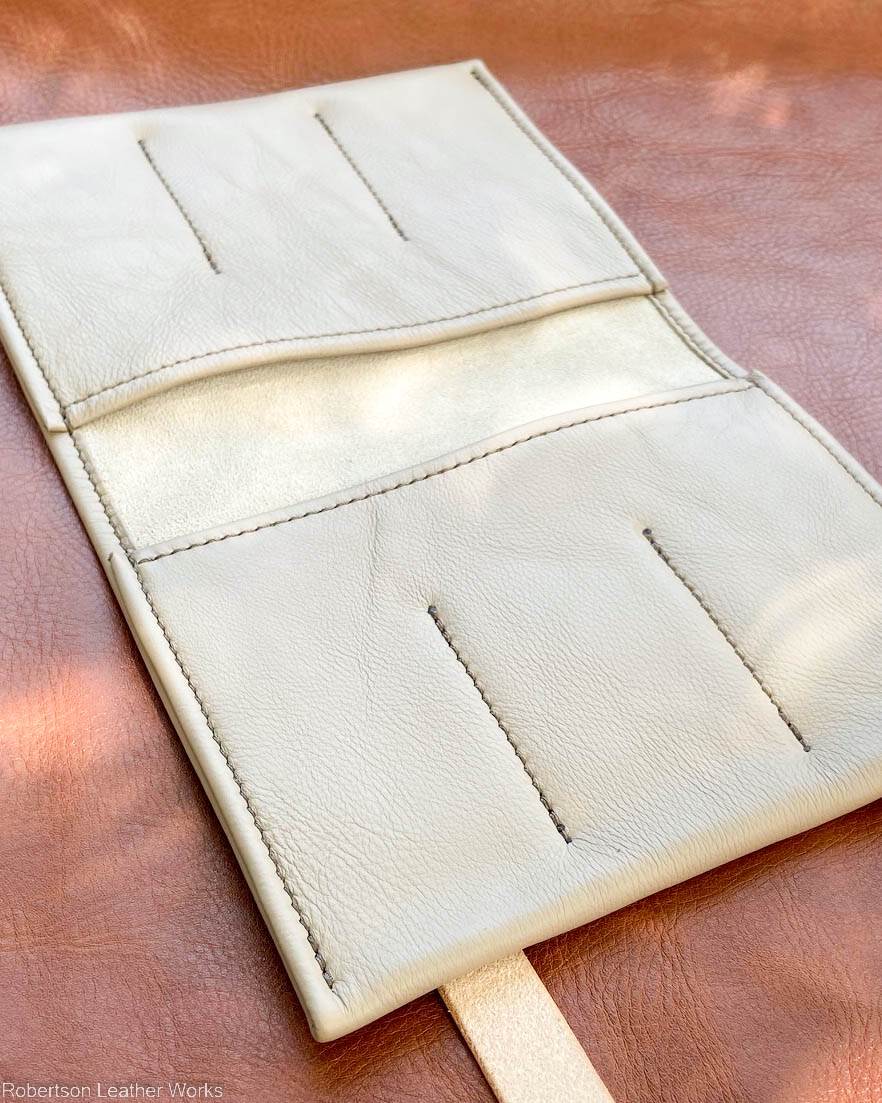 6-Knife Case in Taupe Leather