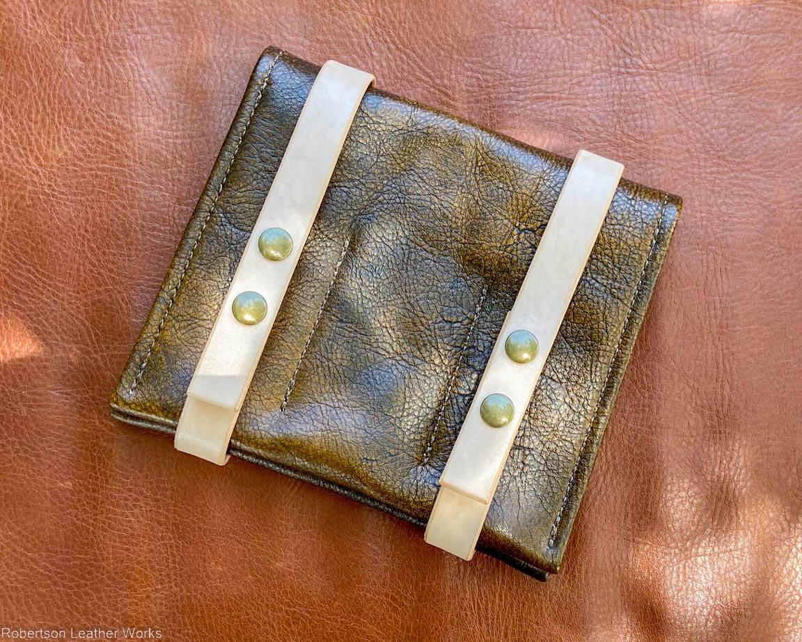 6-Knife Case in Antibellum Leather