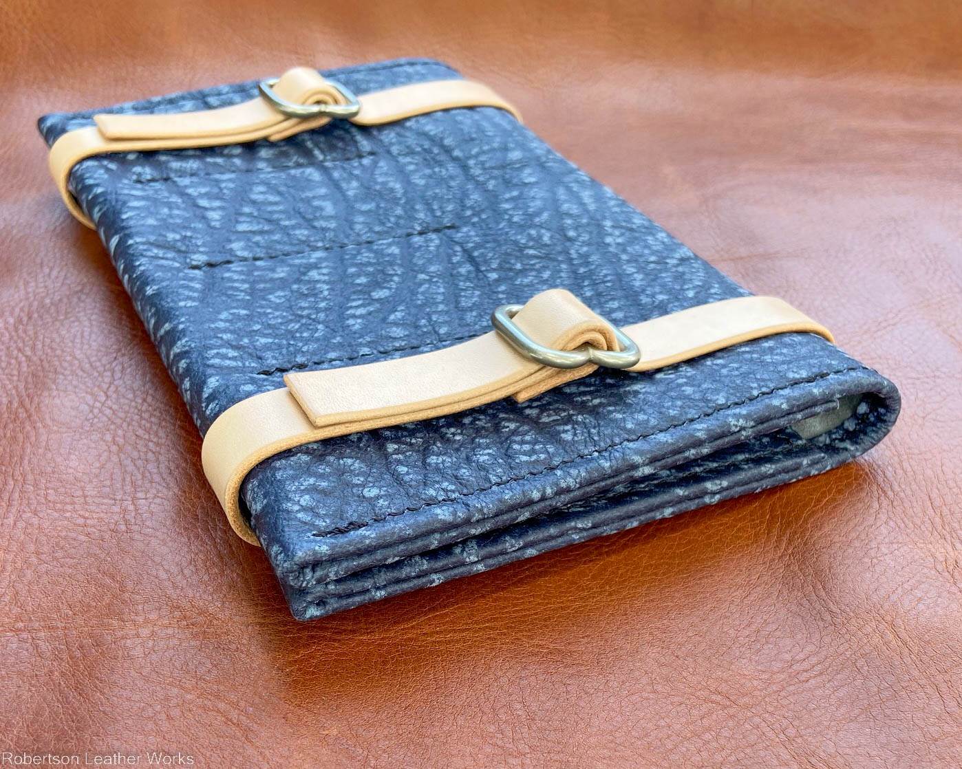 8-Knife Case in Blue Cape Buffalo Leather