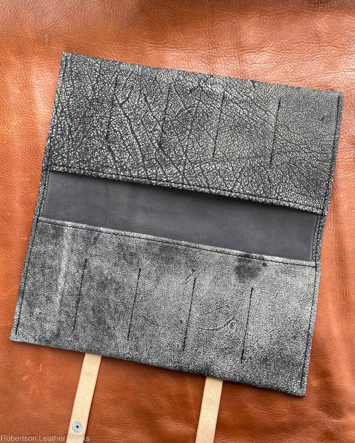10-Knife Case in Gray Safari Cape Buffalo Leather