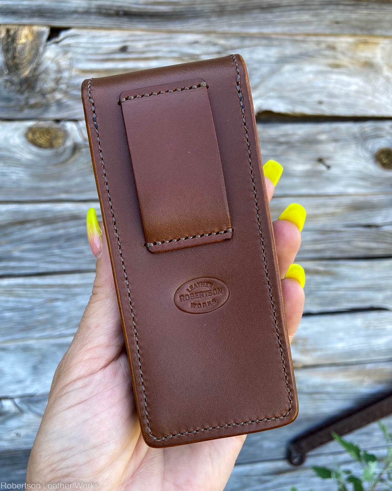 Belt-Loop Knife Case in Brown Veg Tan