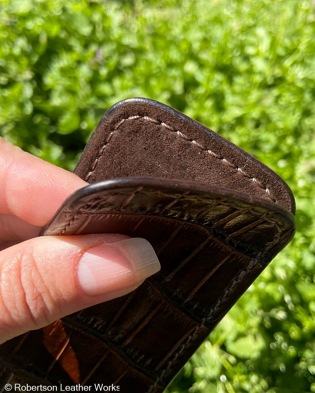 Medium Antique Brown Alligator Leather Knife Slip, Brown Stitching