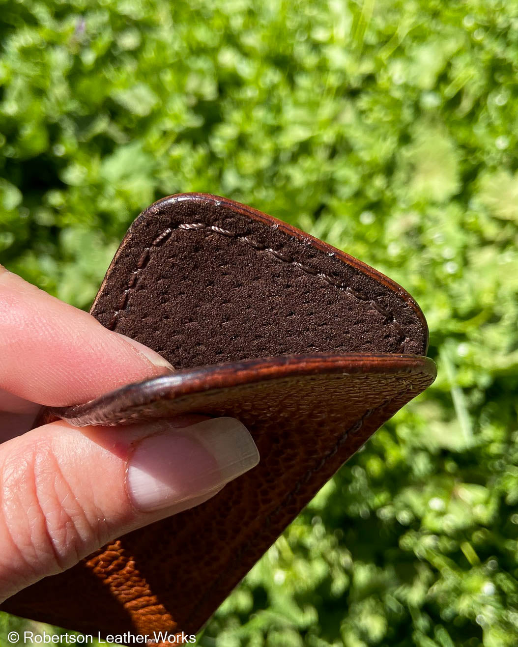 Small Saddle Ostrich Knee Leather Knife Slip, Brown Stitching