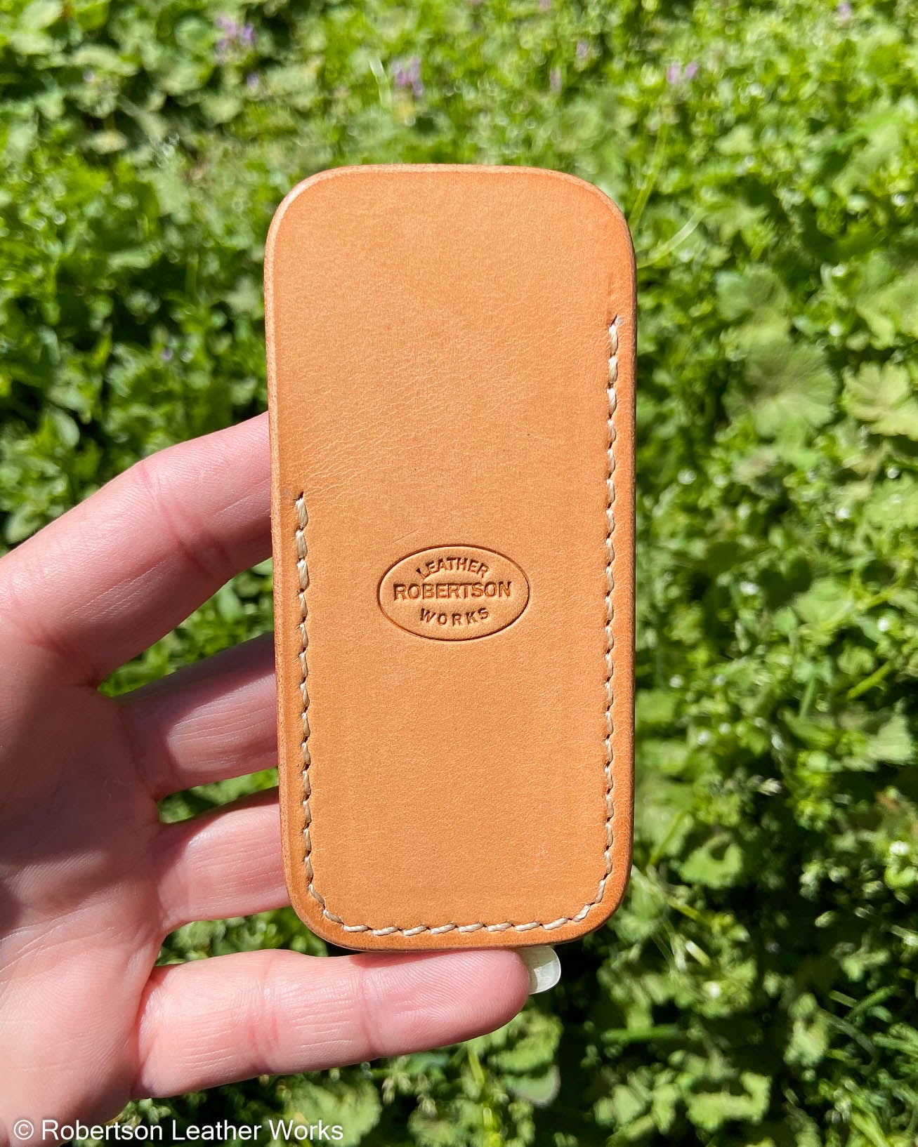 Small Natural Smooth Minerva Leather Knife Slip, Cream Stitching