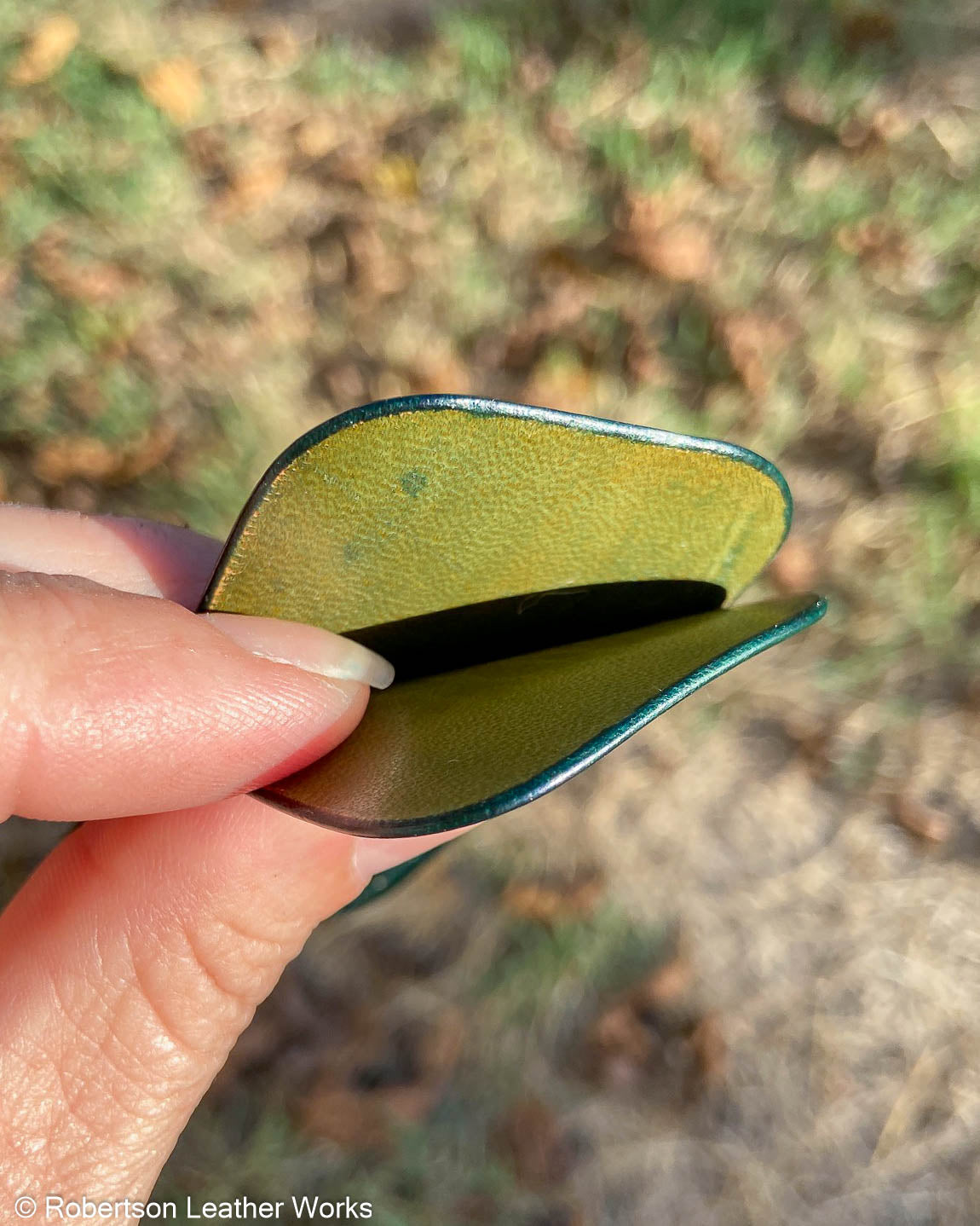 Micro Green Horween Shell Leather Knife Slip, Emerald Stitching