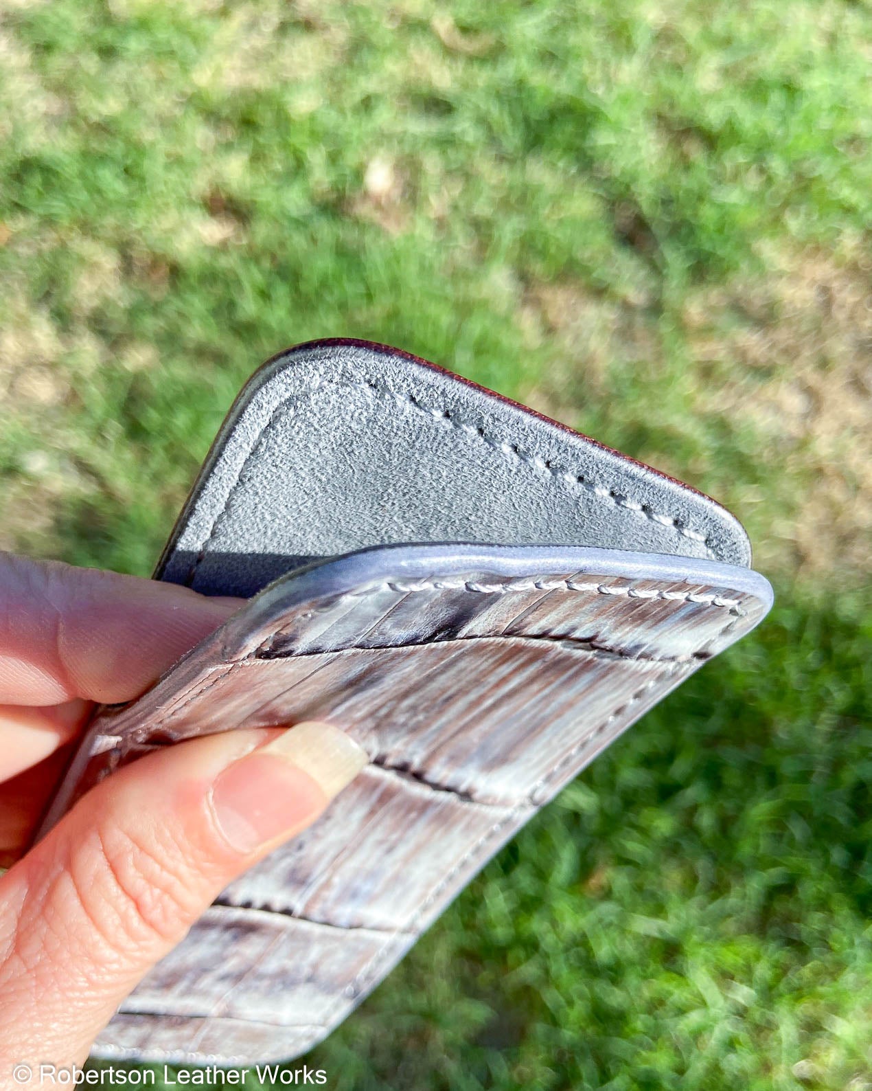 Large H.D. Gray Caiman Tail Leather Knife Slip, Silver Stitching