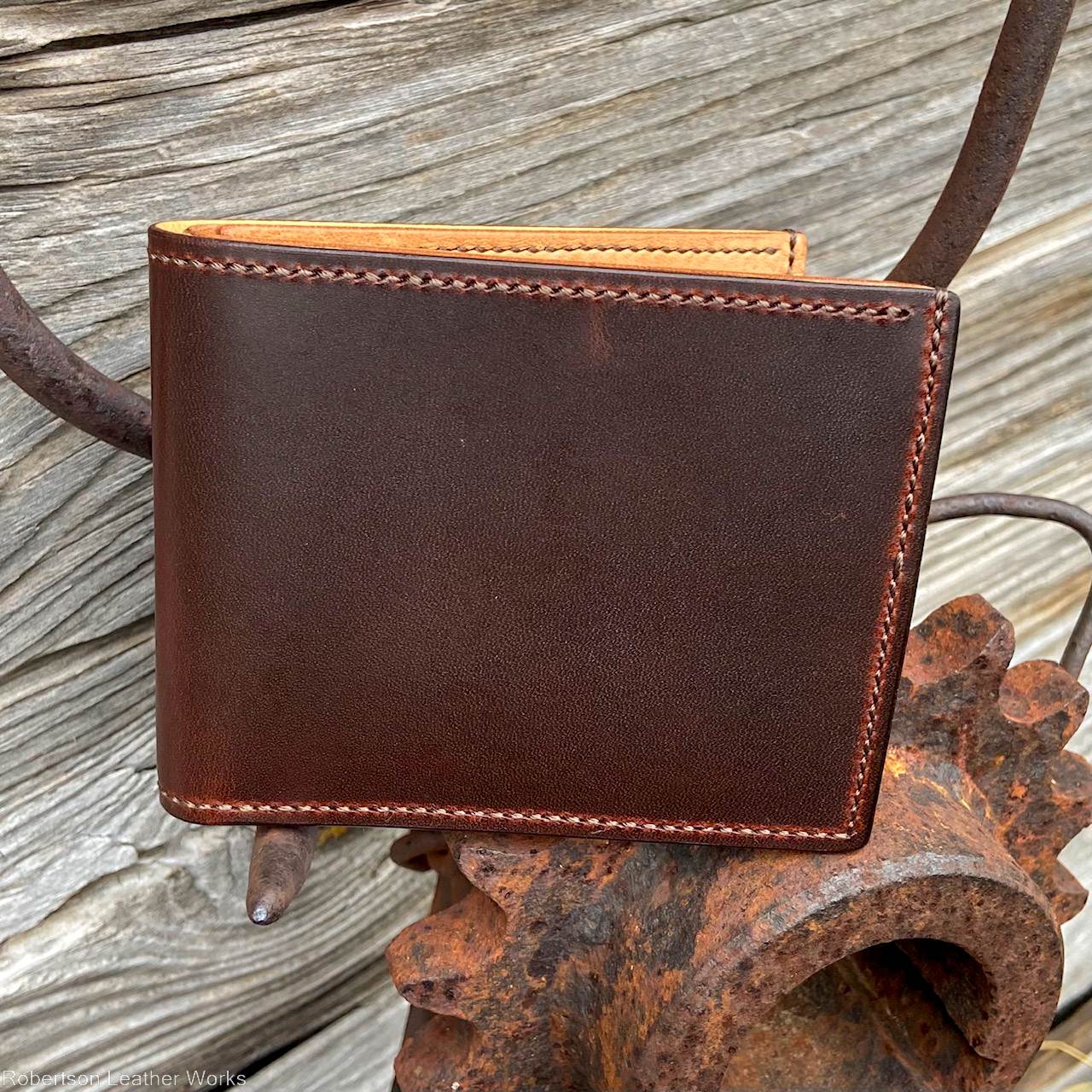 Bifold Wallet in Dark Brown Oil Tan