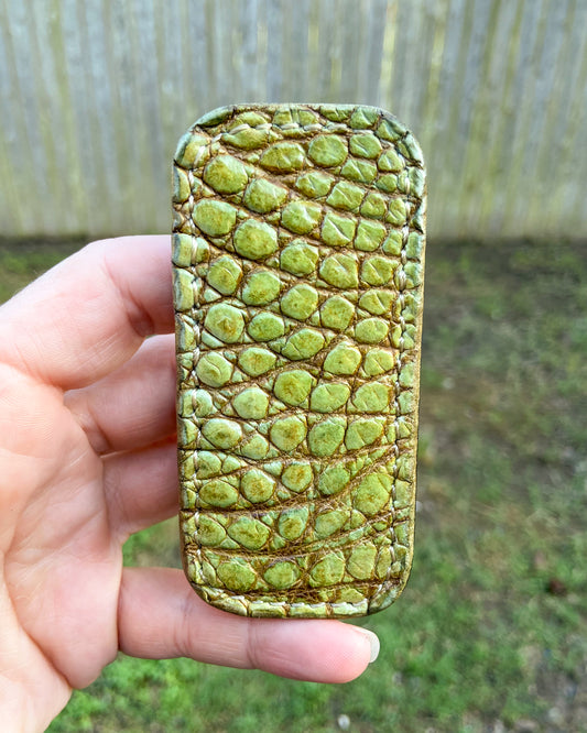 Micro H.D. Lt Green Alligator Leather Knife Slip, Taupe Stitching