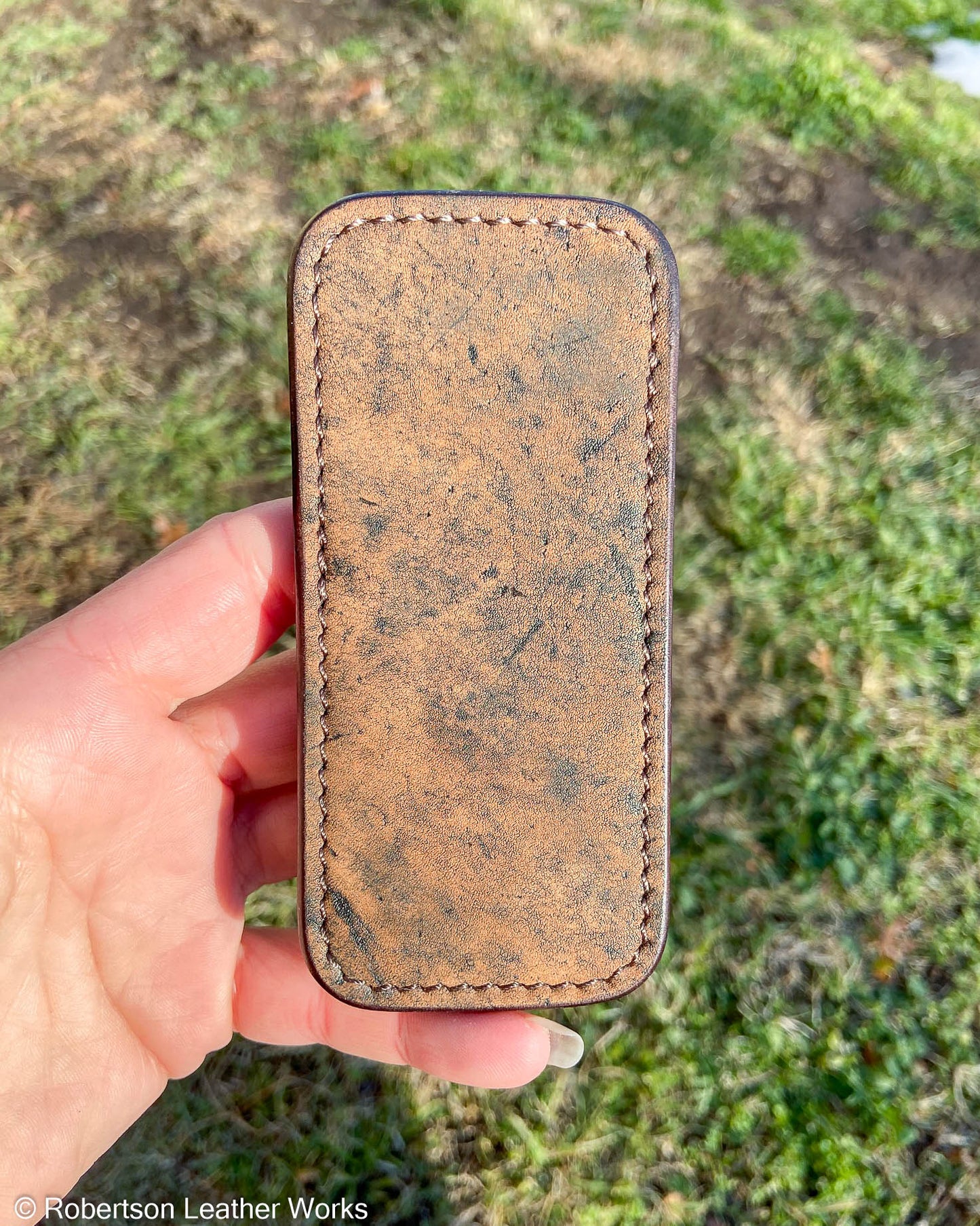 Medium Tan Safari Giraffe Leather Knife Slip, Brown Stitching