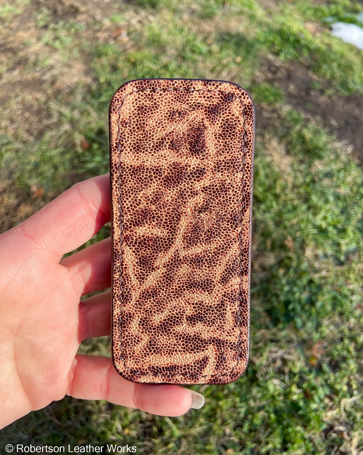 Medium Vintage Peat Elephant Ear Leather Knife Slip, Brown Stitching