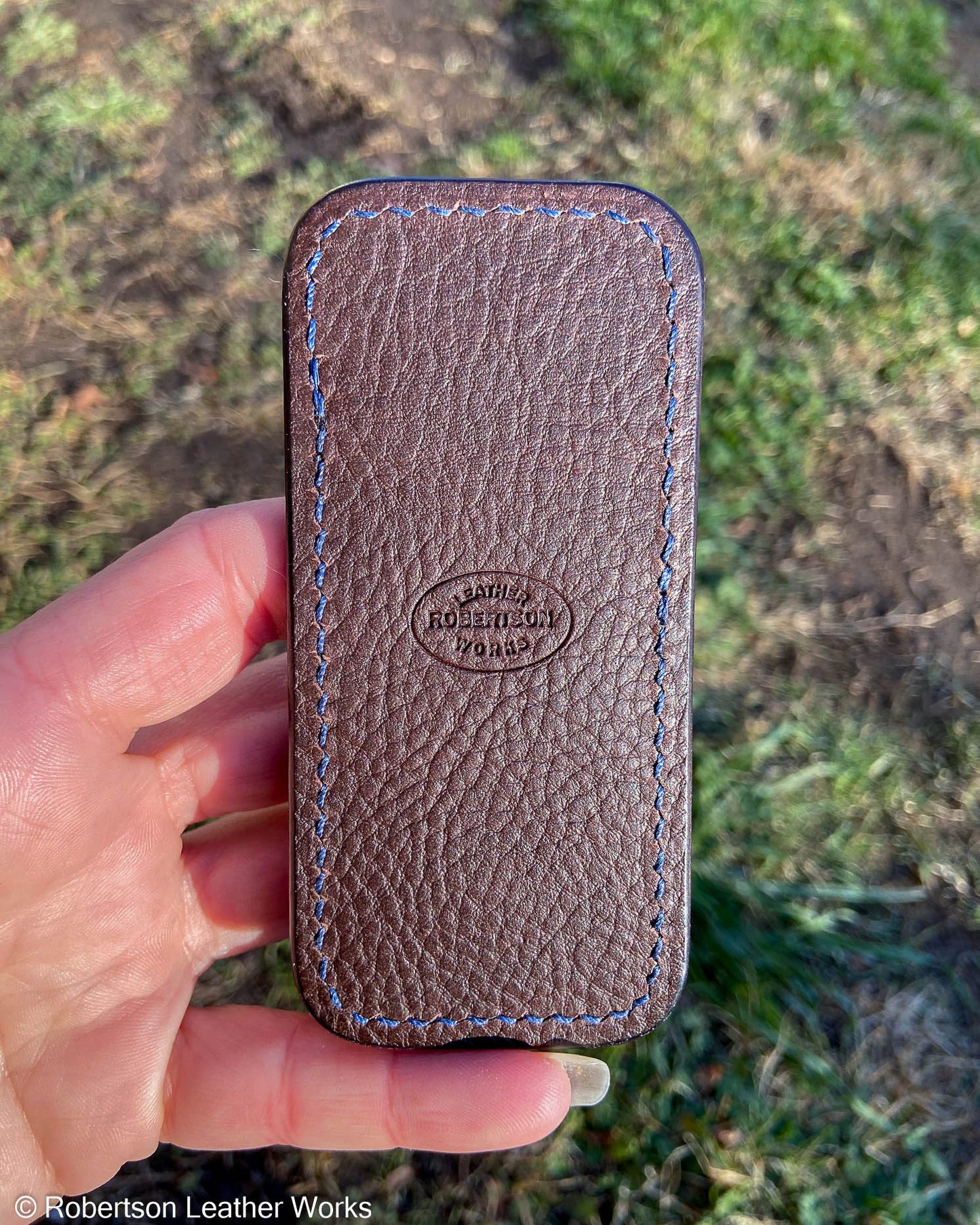 Schmedium Navy Alligator Leather Knife Slip, Navy Stitching