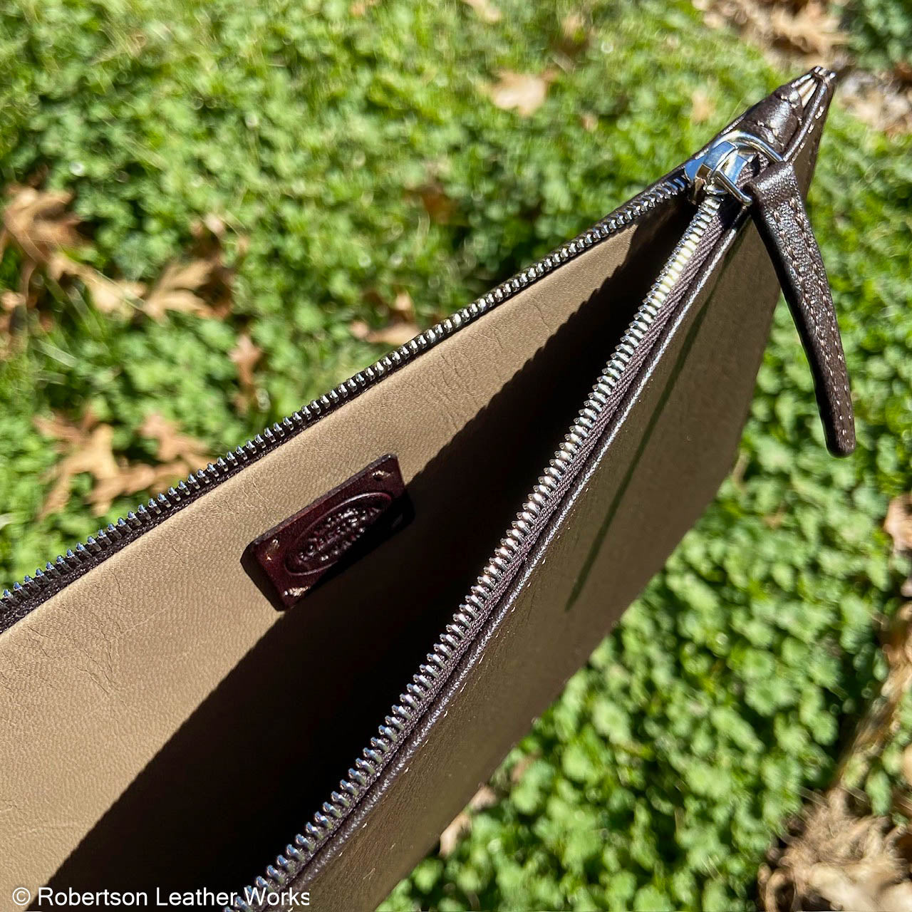 Zipper Pouch/ Cash Bag in Dark Brown Leather