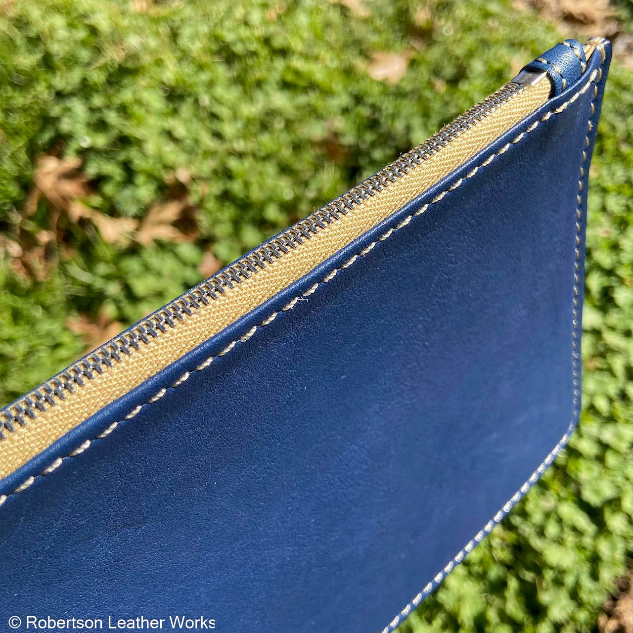 Zipper Pouch/ Cash Bag in Blue Ikon Leather