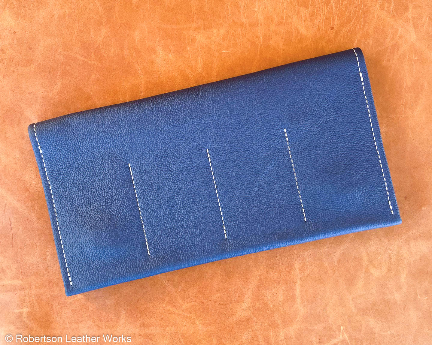 8-Knife Case in Pebbled Matte Blue Leather