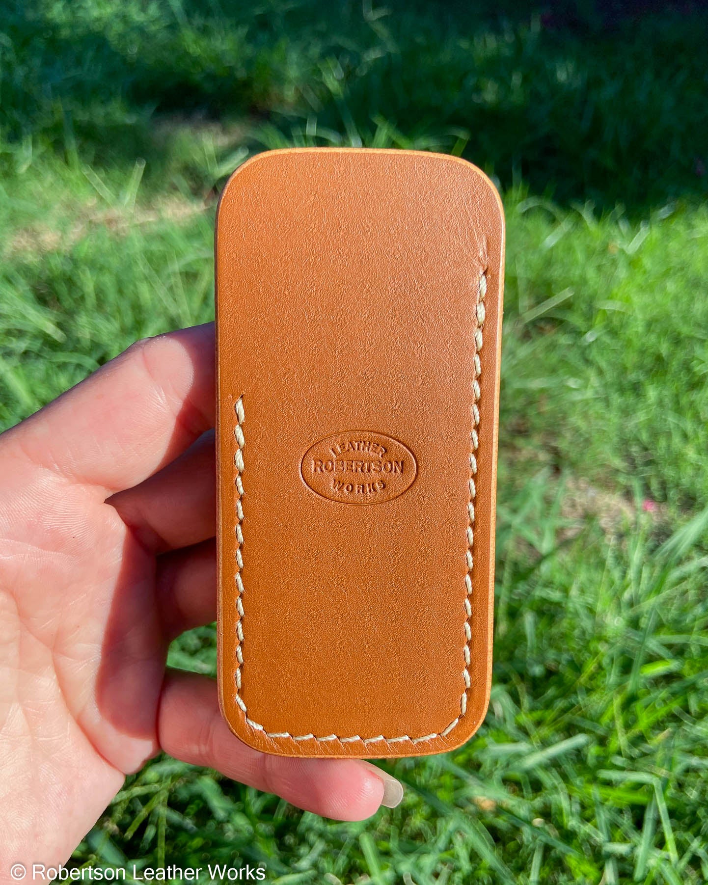Small Whiskey Veg Tan Leather Knife Slip, Cream Stitching