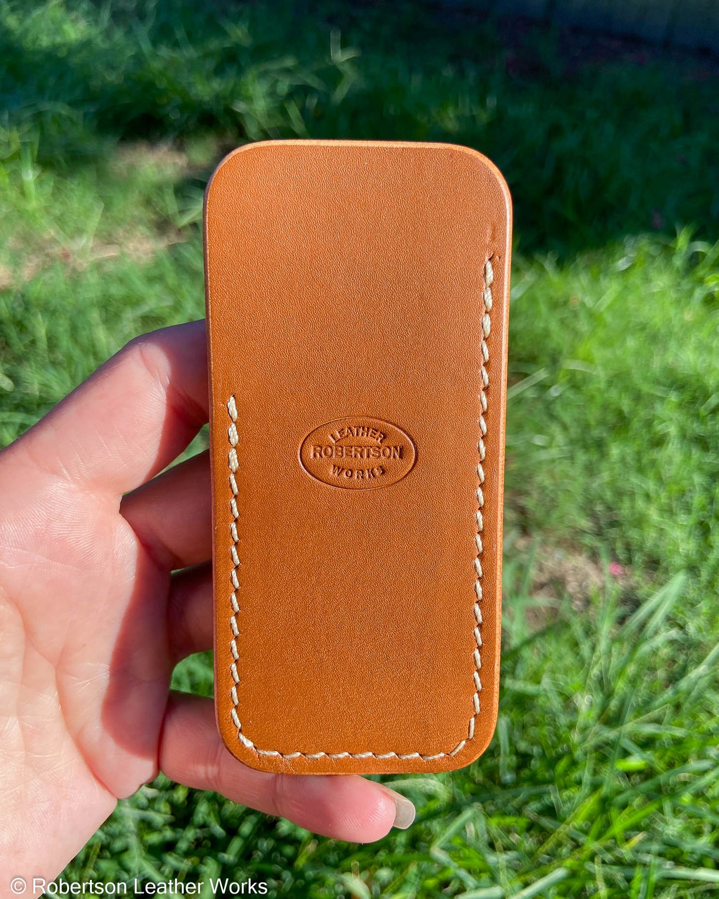 Schmedium Whiskey Veg Tan Leather Knife Slip, Cream Stitching