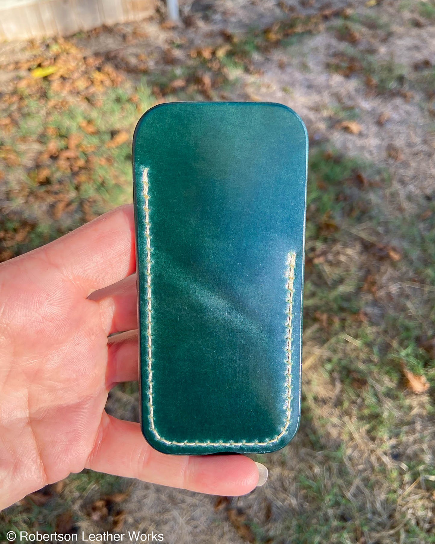 Schmedium Green Shell Leather Knife Slip, Cream Stitching
