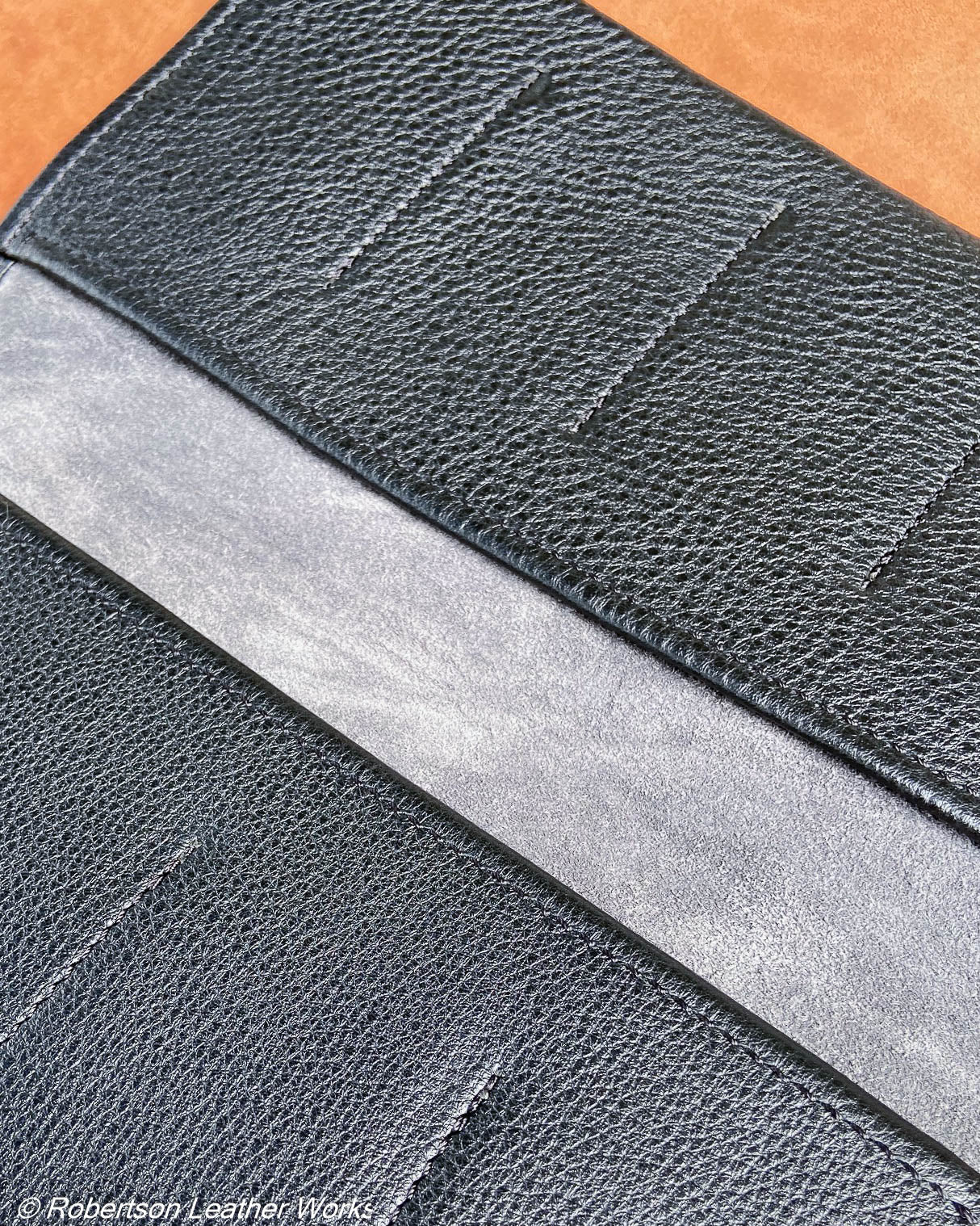 8-Knife Case in Black Pebble Leather