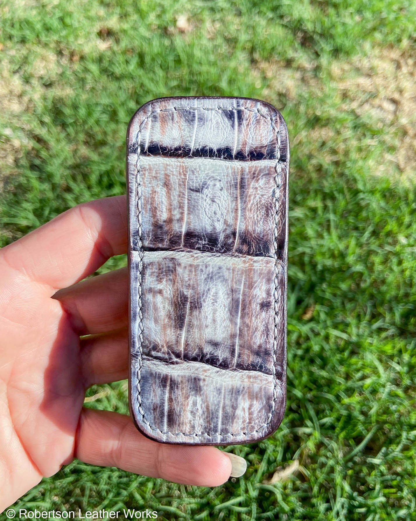 Small H.D. Gray Caiman Tail Leather Knife Slip, Silver Stitching