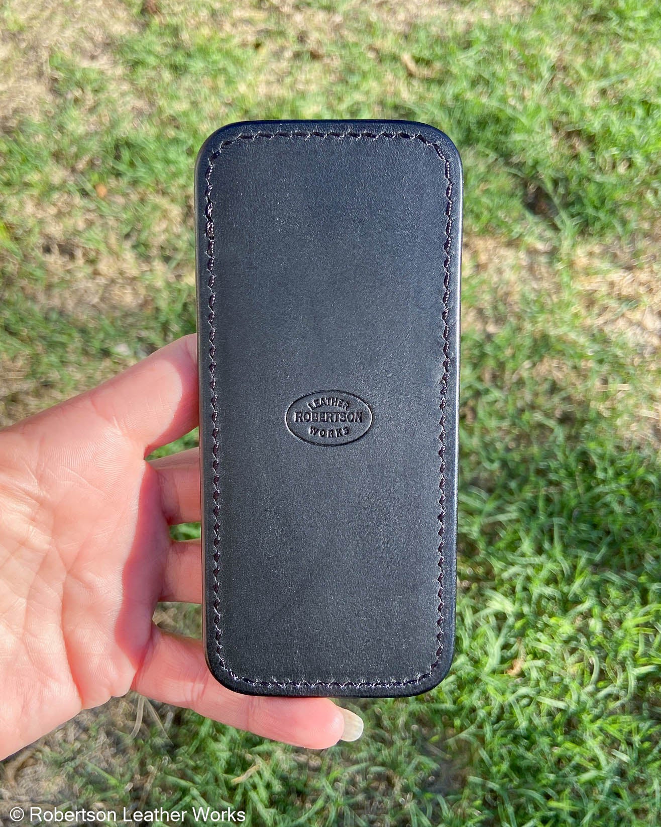 Large H.D. Gray-Tan Caiman Tail Leather Knife Slip, Black Stitching